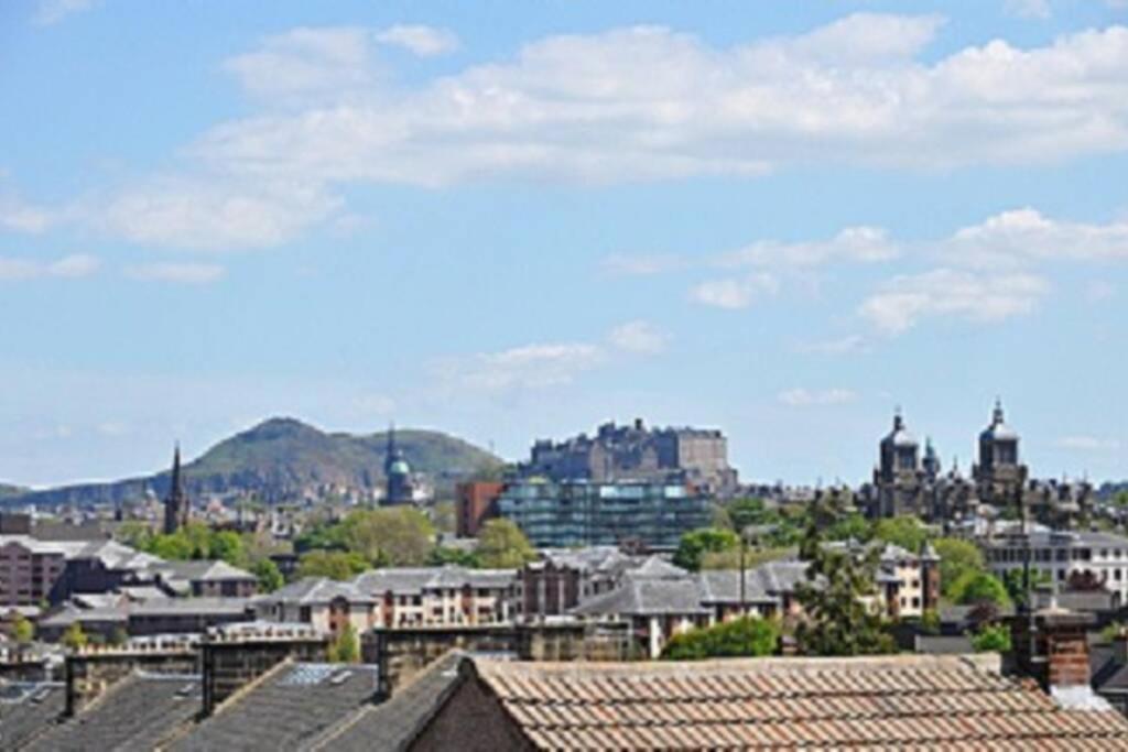 Sunny House With Views To Edinburgh Skyline Villa Exterior foto